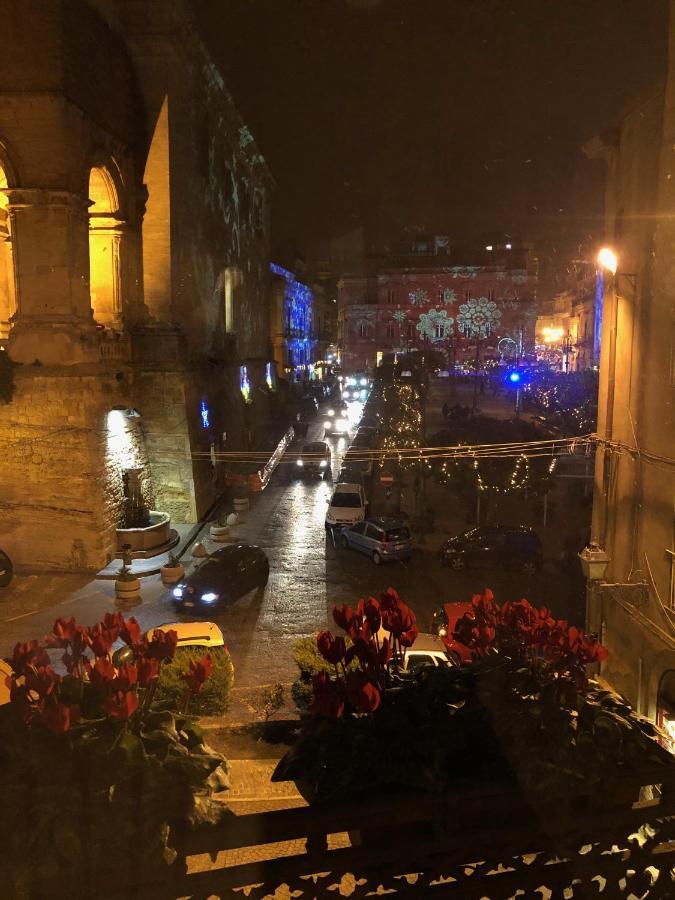 شقة La Casa Sulla Piazza إينّا المظهر الخارجي الصورة