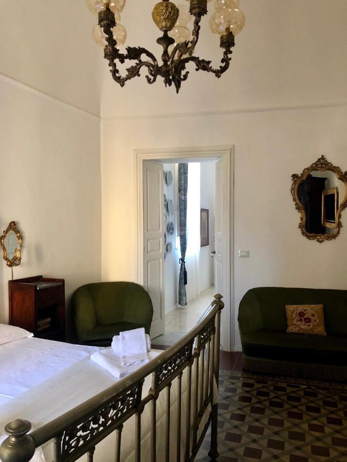 شقة La Casa Sulla Piazza إينّا المظهر الخارجي الصورة