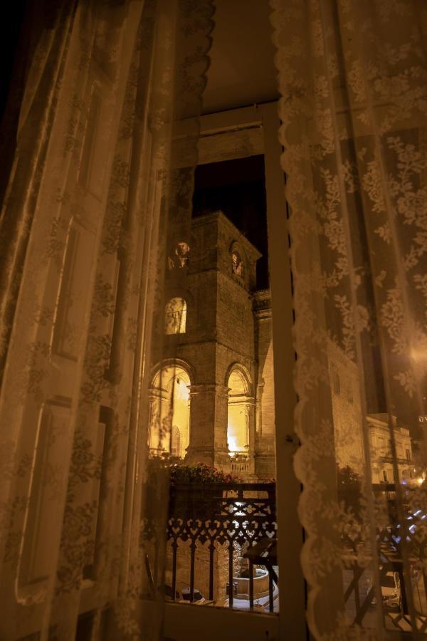 شقة La Casa Sulla Piazza إينّا المظهر الخارجي الصورة