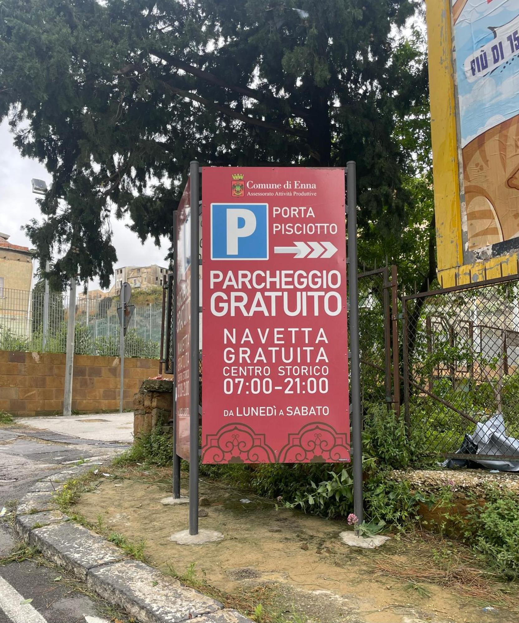 شقة La Casa Sulla Piazza إينّا المظهر الخارجي الصورة